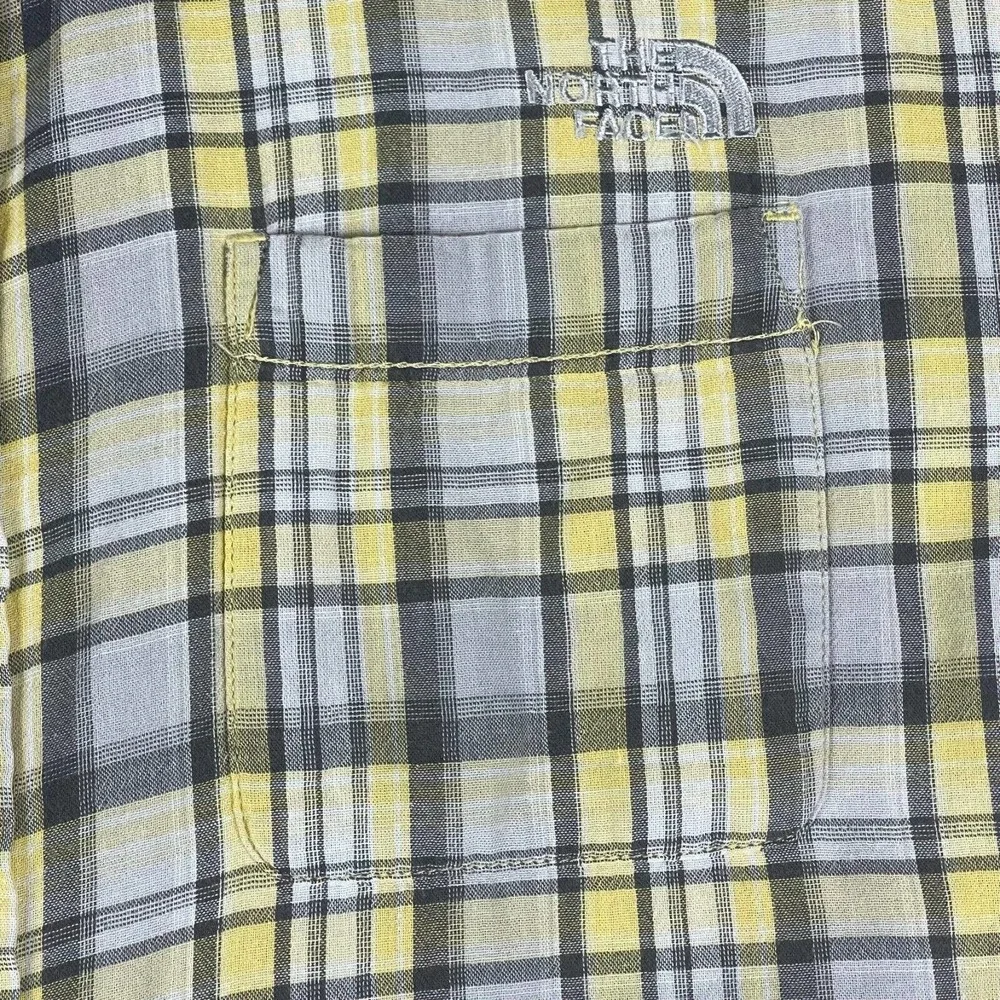 The North Face‎ Mens XL Button Up Short Sleeve Shirt Pockets Relaxed Fit Plaid